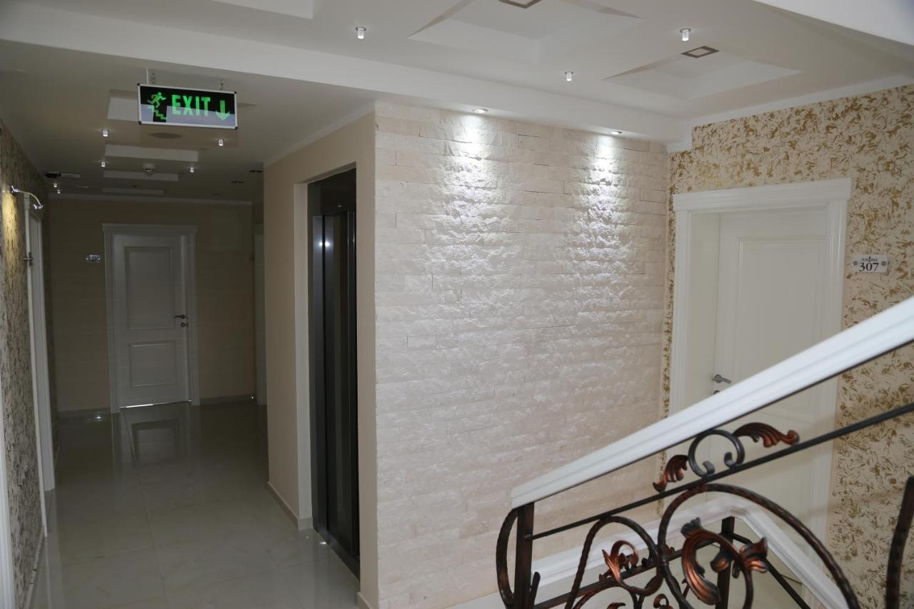 Metropolis Hotel Улцин Екстериор снимка